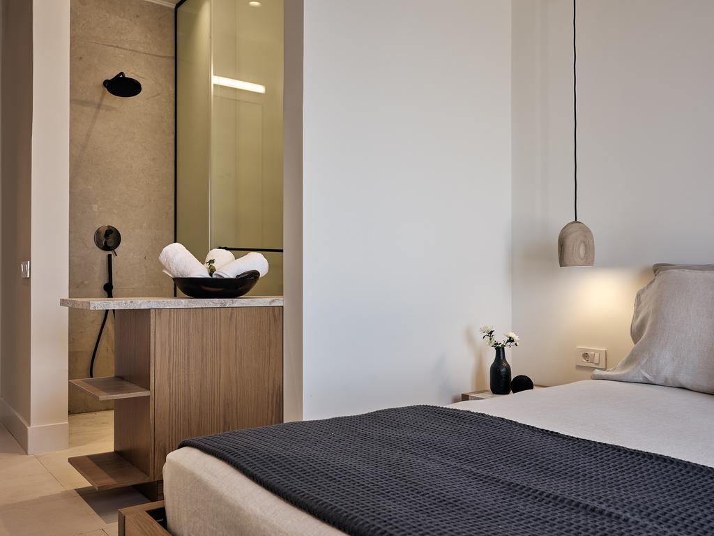 Niova Villa - Seafront, Private Pool And Ionian Sea Views, By Zantewize Alykes  Extérieur photo