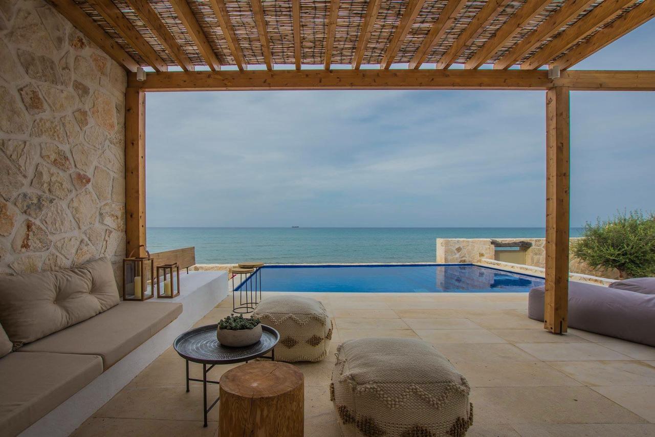 Niova Villa - Seafront, Private Pool And Ionian Sea Views, By Zantewize Alykes  Extérieur photo