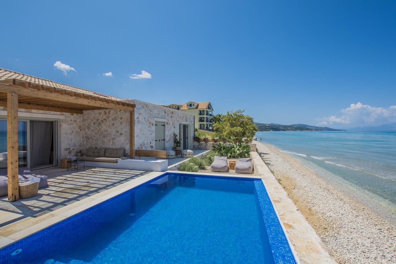 Niova Villa - Seafront, Private Pool And Ionian Sea Views, By Zantewize Alykes  Extérieur photo